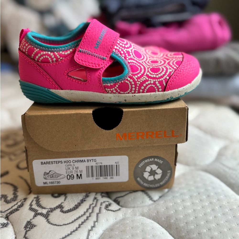 Merrell Kids Pink and Teal Water Shoes